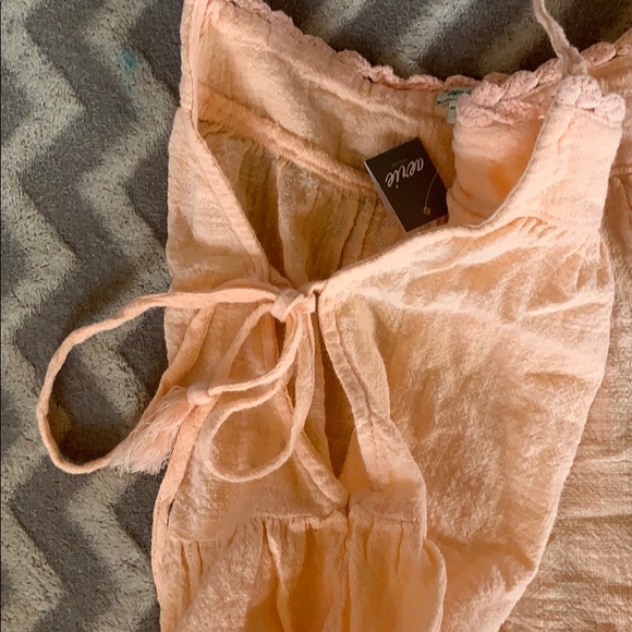 Linen type top - Picture 3 of 4